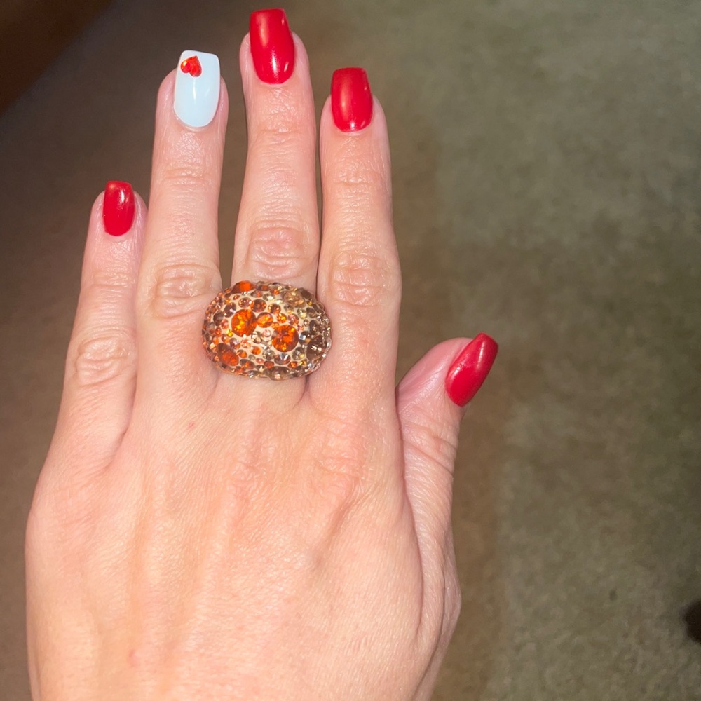 SWAROVSKI RED COCKTAIL RING SIZE 55